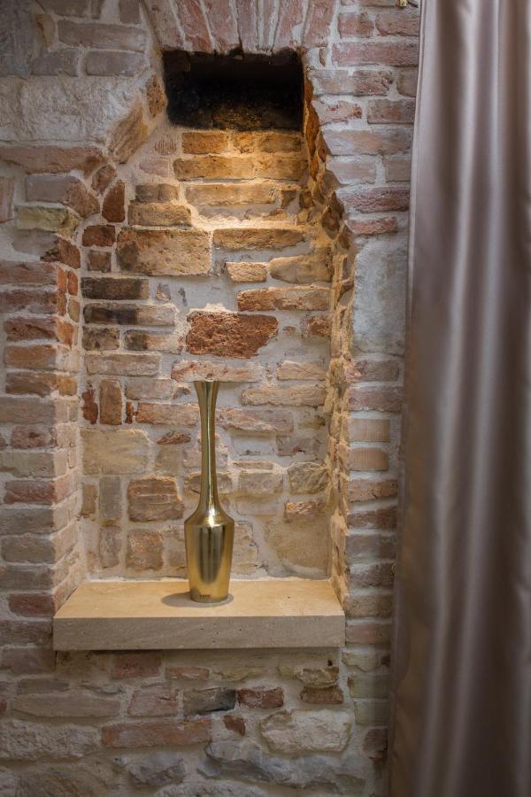 Le Premier Luxury Rooms Split Bagian luar foto